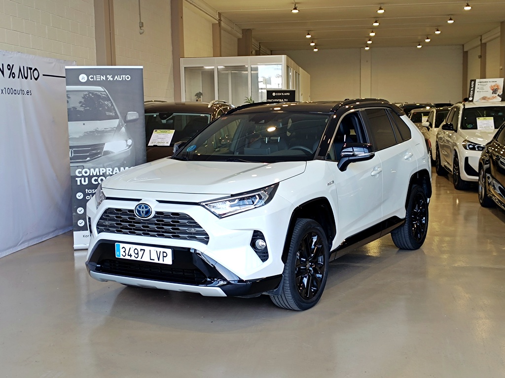 Toyota RAV4 2.5 220H Style