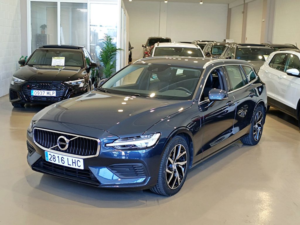 Volvo V60 2.0 T8 AWD Business Plus Auto