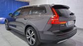 Volvo XC40 Cross Country 2.0 B4 (D) AWD Core Auto
