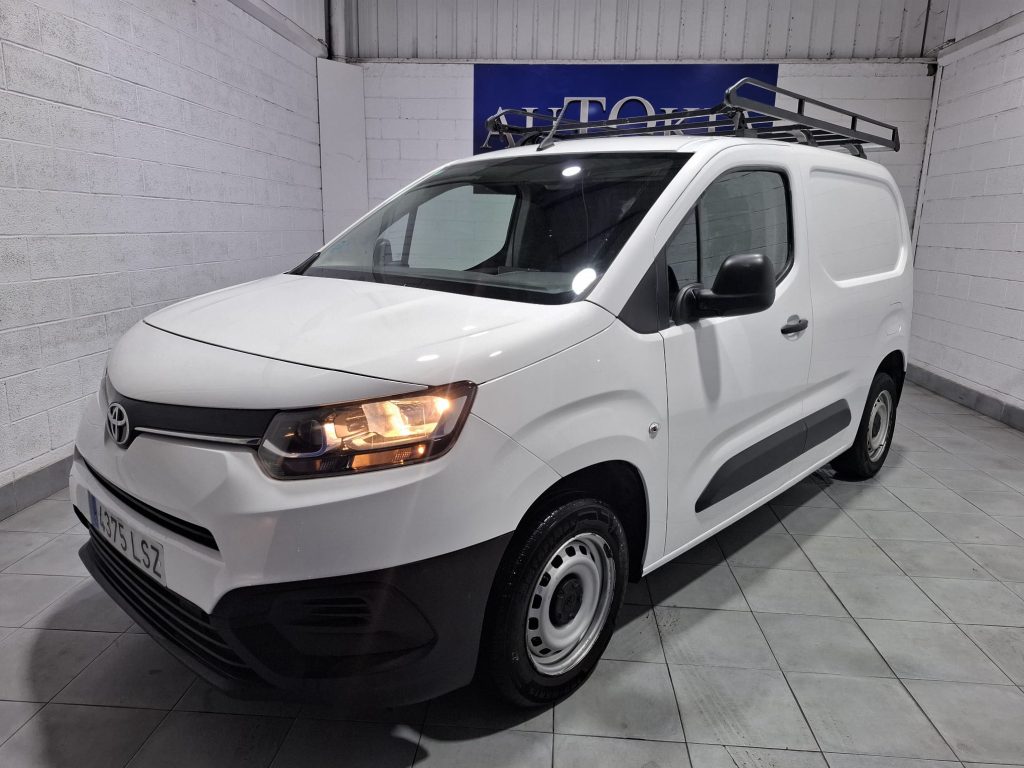 Toyota Proace City 1.5D 100 CV GX 650 kg