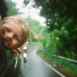 🤢 ¿Por qué nos mareamos en el coche y cómo evitarlo?