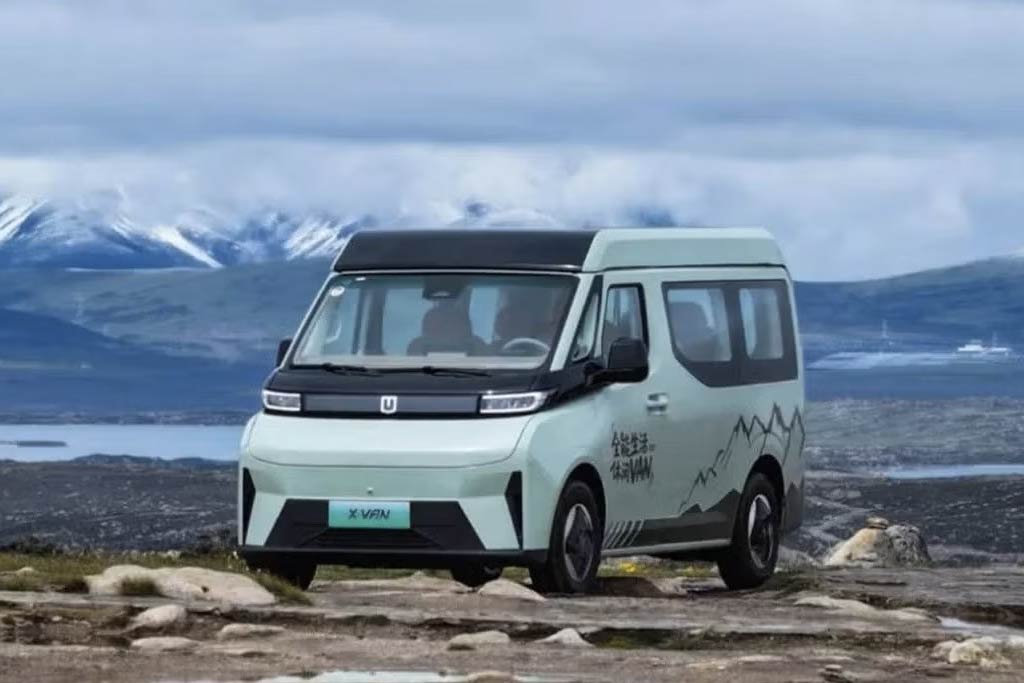 camper eléctrica ARI 458 Pro Camper de tamaño compacto